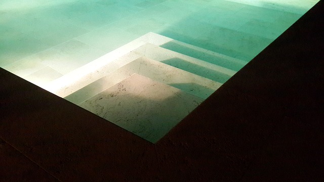 schody pod vodou